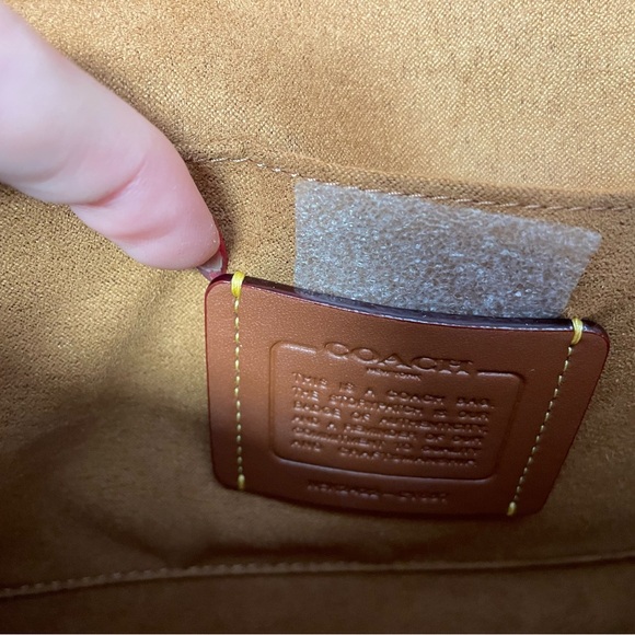 Price firm Bought, used once slightly too big. already have a coach large tote - Picture 2 of 8